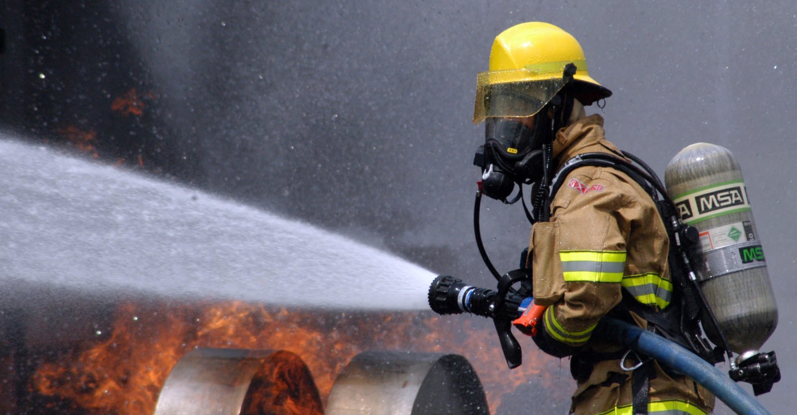 hukum kencing berdiri