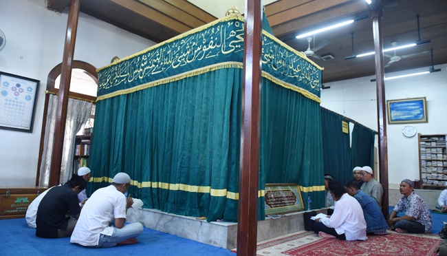 Taklid dan Taasub diantara Penyebab menolak kebenaran